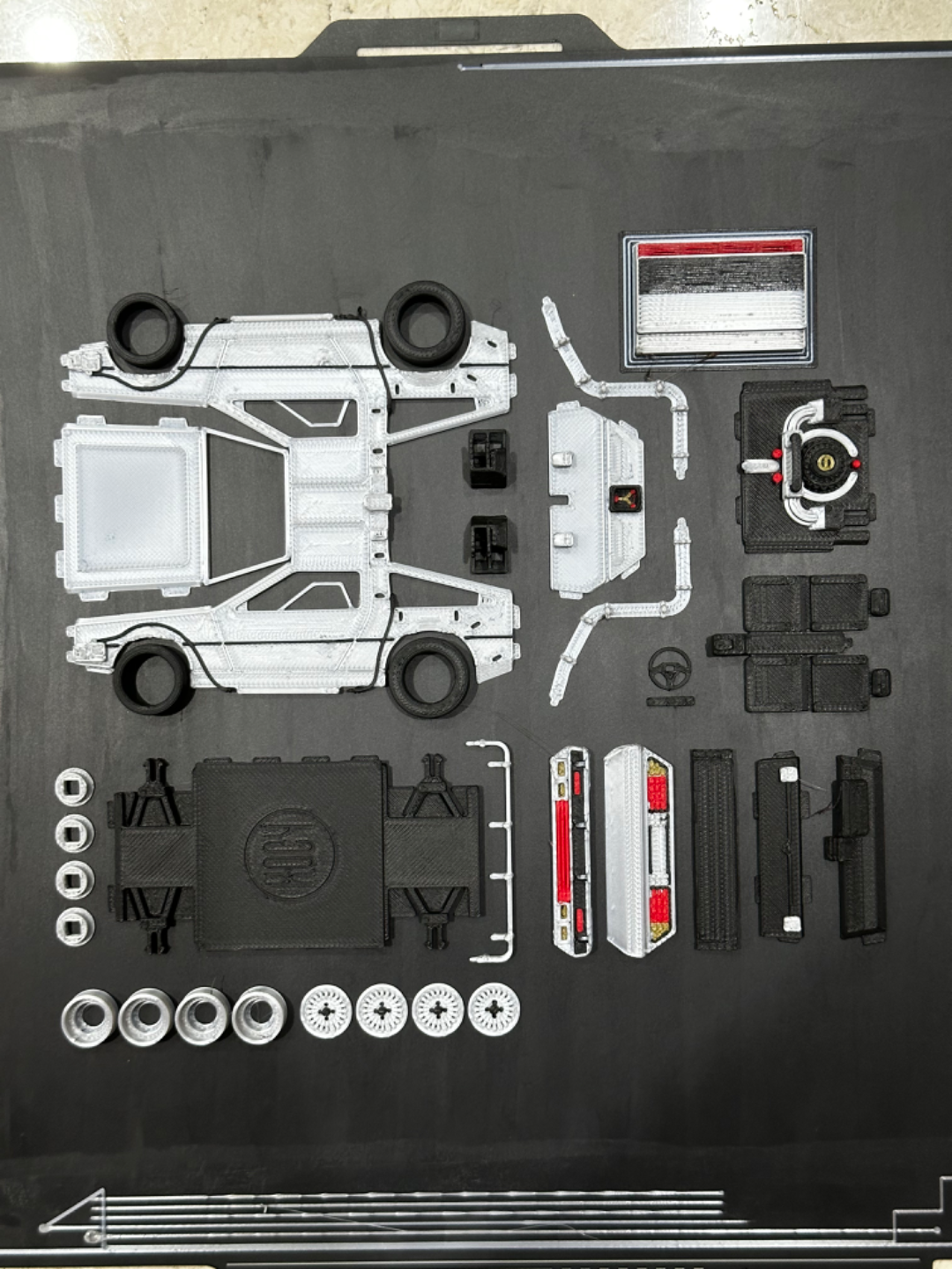 Kit De Armado Delorean Volver Al Futuro