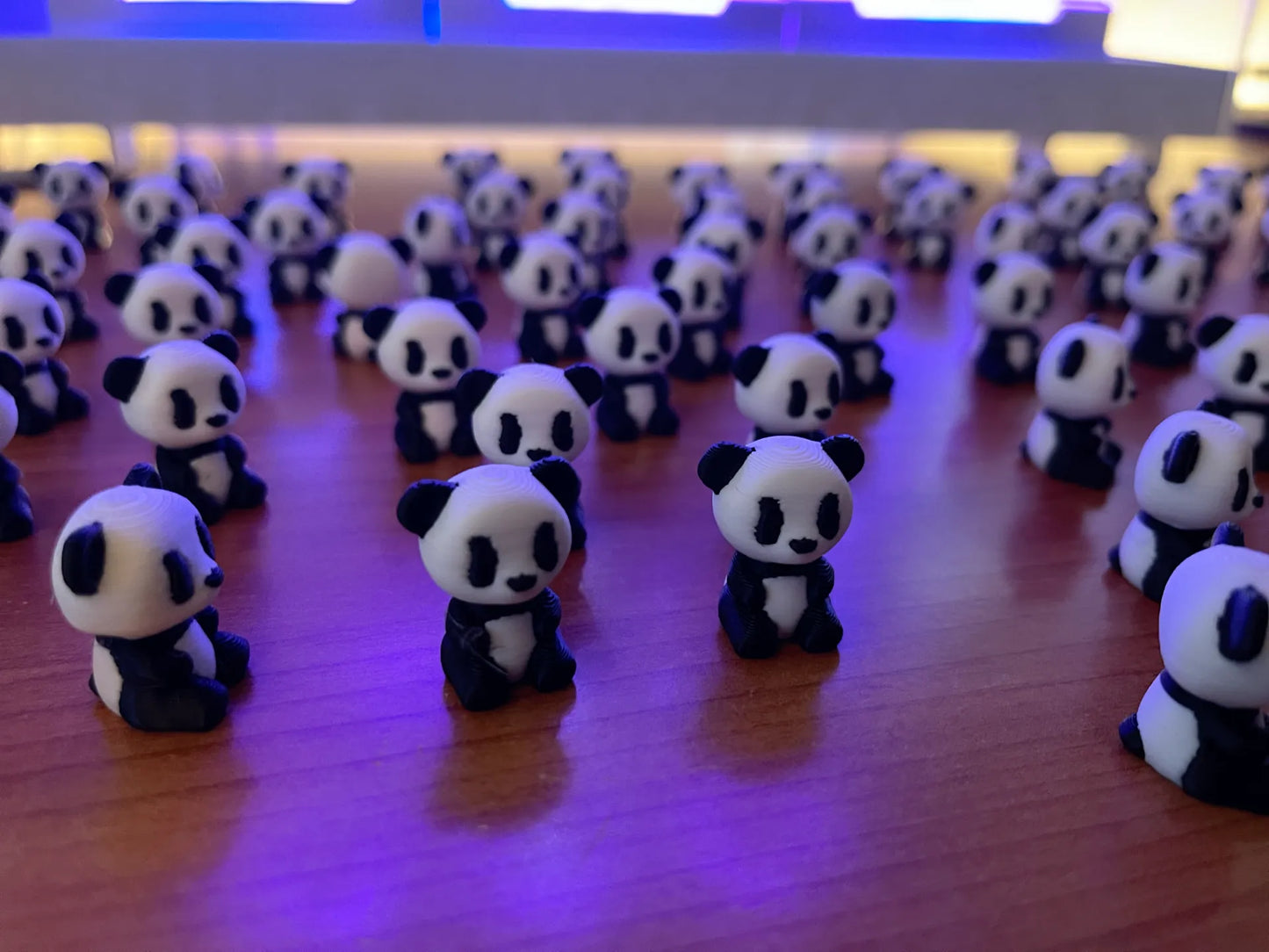 Figuritas y/o llaveros mini panda
