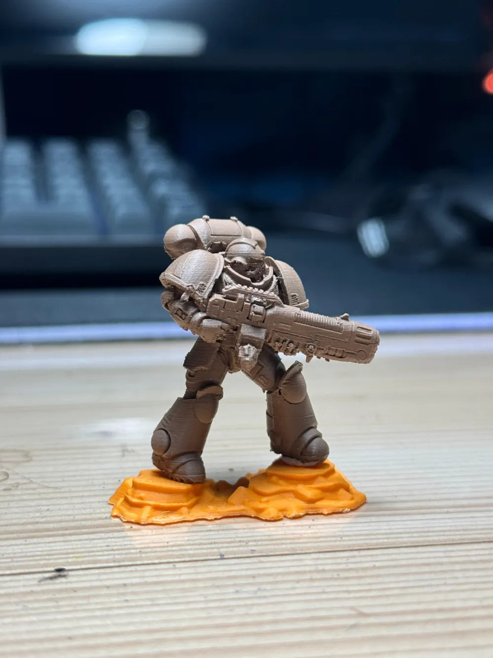 Intercesor Space Marine con Rifle de Plasma 40k