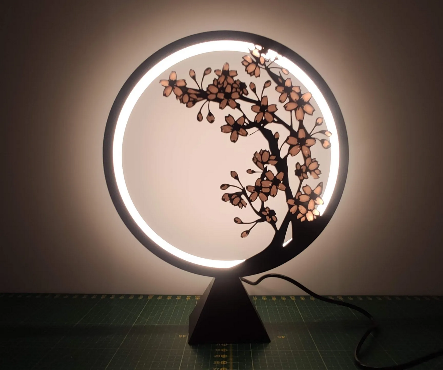 Lámpara de Anillo LED con Paneles Intercambiables