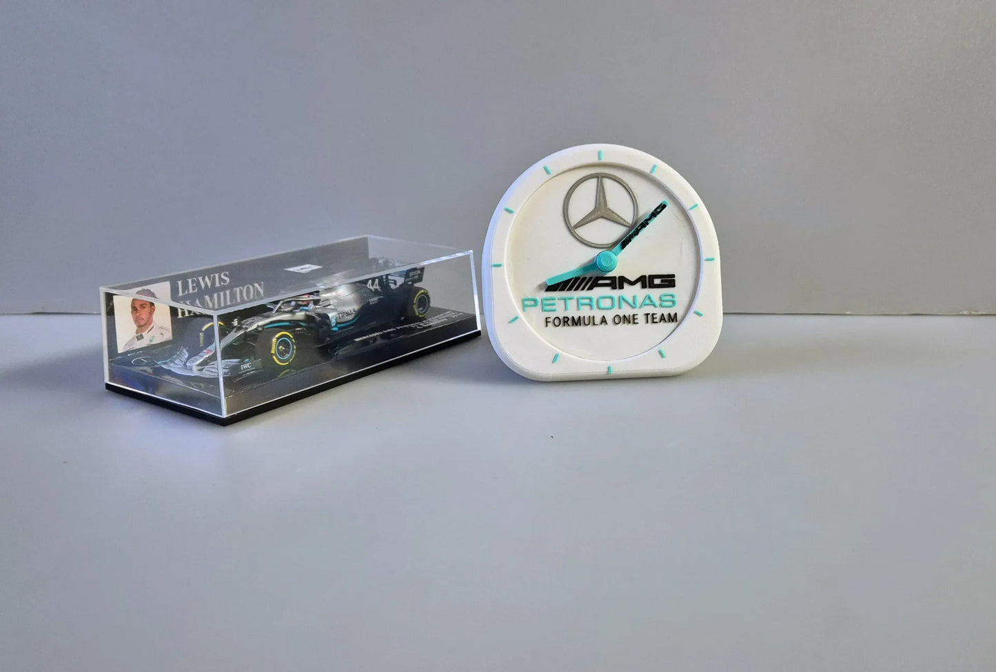 Reloj de Mesa F1